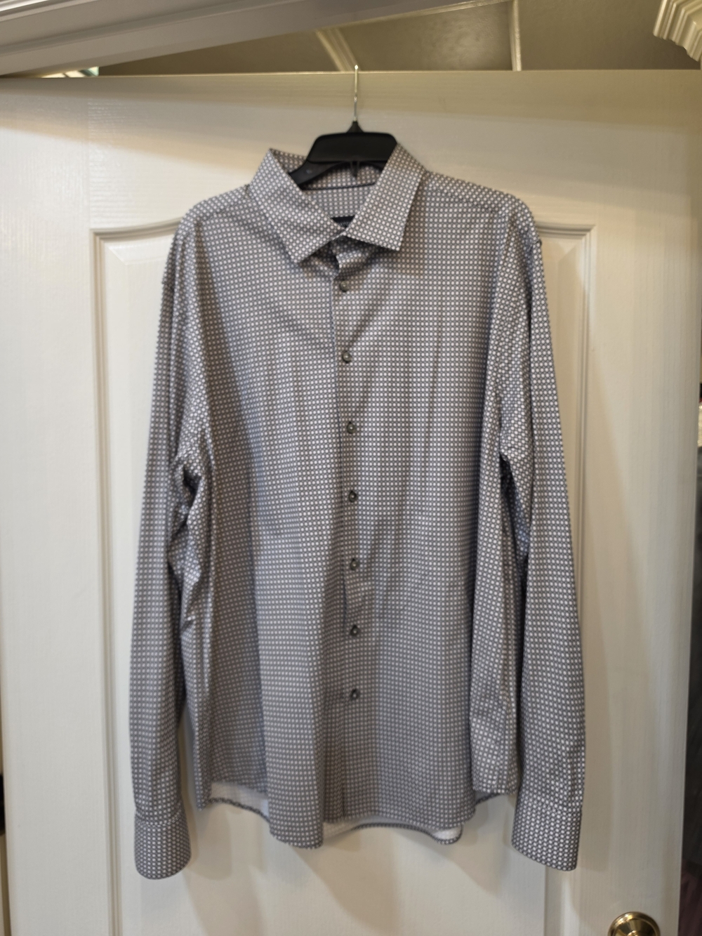 Bugatchi Gray Micro-Pattern Long-Sleeve Dress Shirt